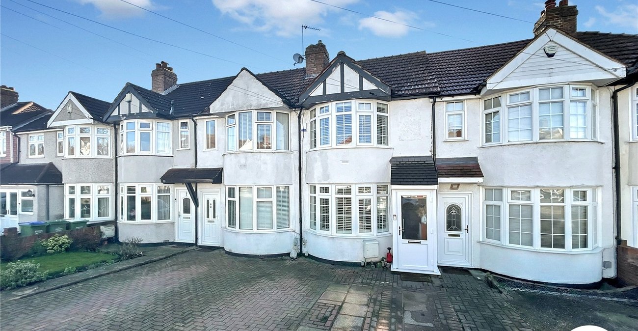 2 bedroom house for sale in Sidcup | Robinson Jackson