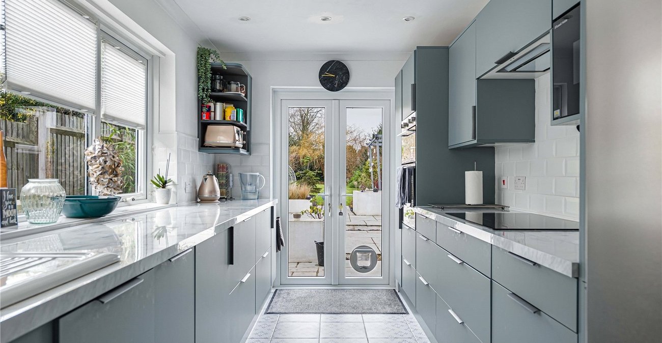 3 bedroom house for sale in Strood | Robinson Michael & Jackson