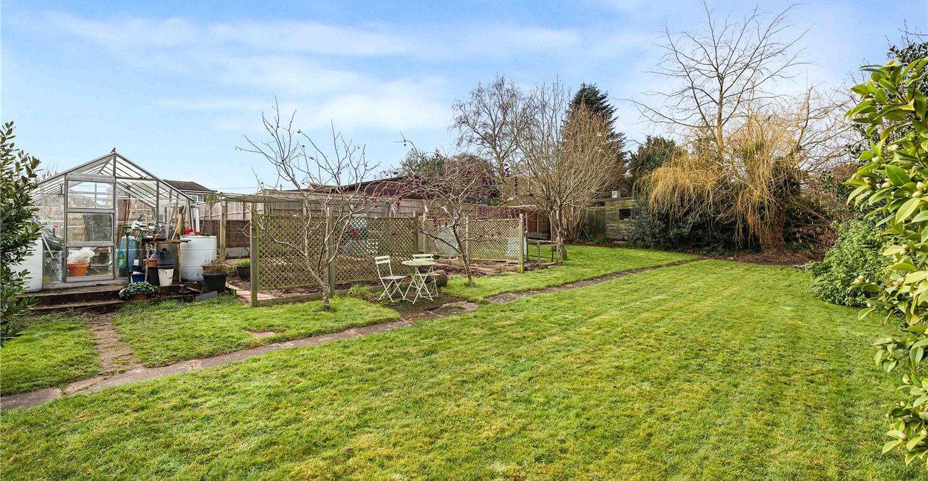 3 bedroom house for sale in Strood | Robinson Michael & Jackson