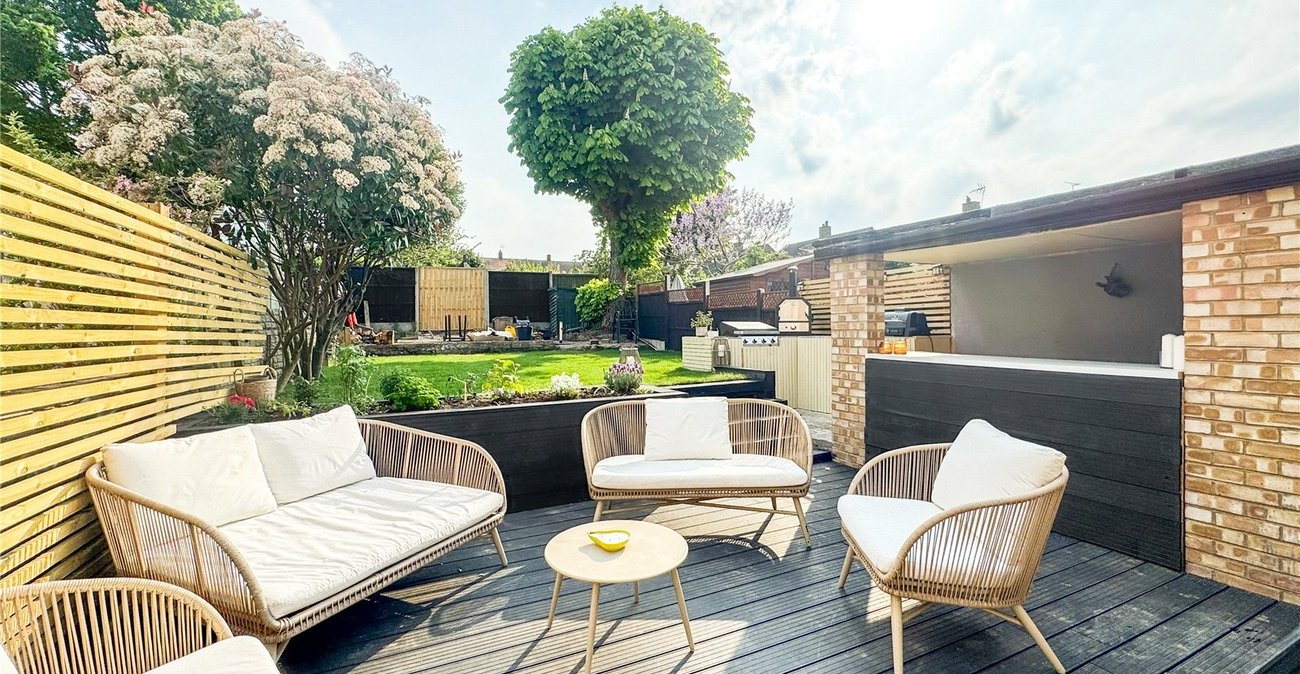 2 bedroom house for sale in Twydall | Robinson Michael & Jackson