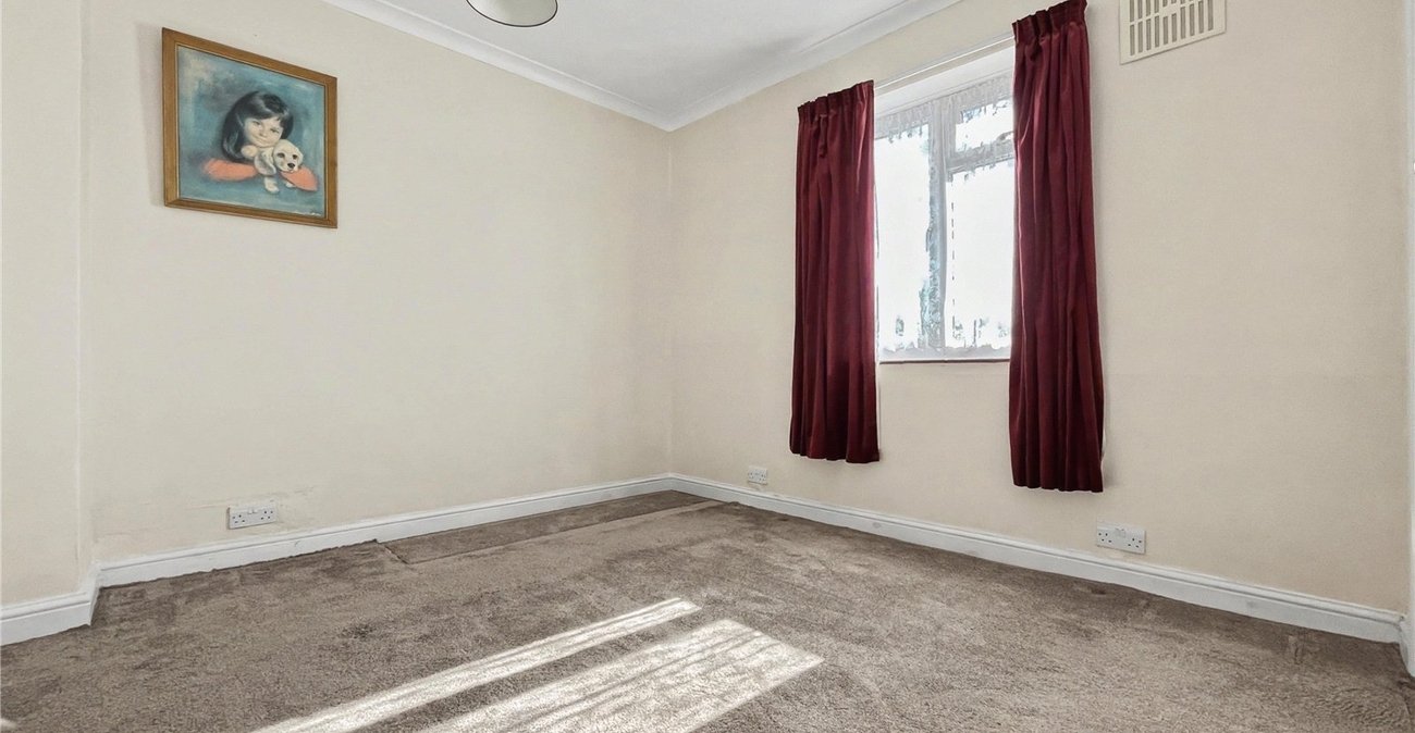 3 bedroom house for sale in Twydall | Robinson Michael & Jackson