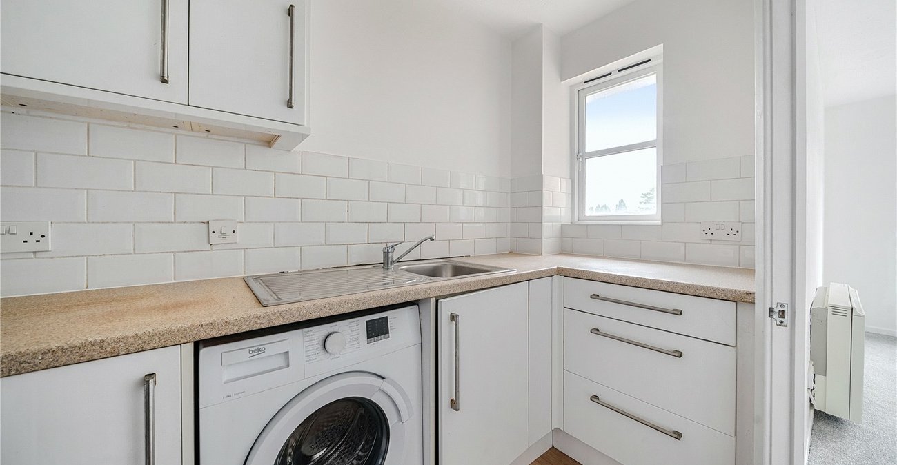 2 bedroom property for sale in Silverdale | Robinson Jackson