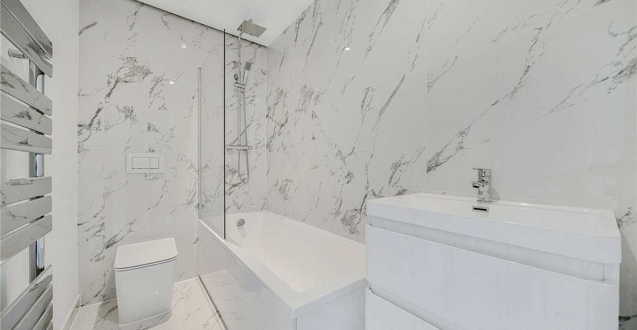 2 bedroom property for sale in Silverdale | Robinson Jackson