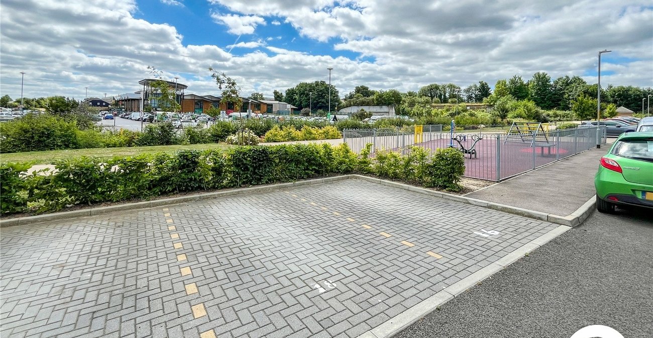 2 bedroom property for sale in Sittingbourne | Robinson Michael & Jackson