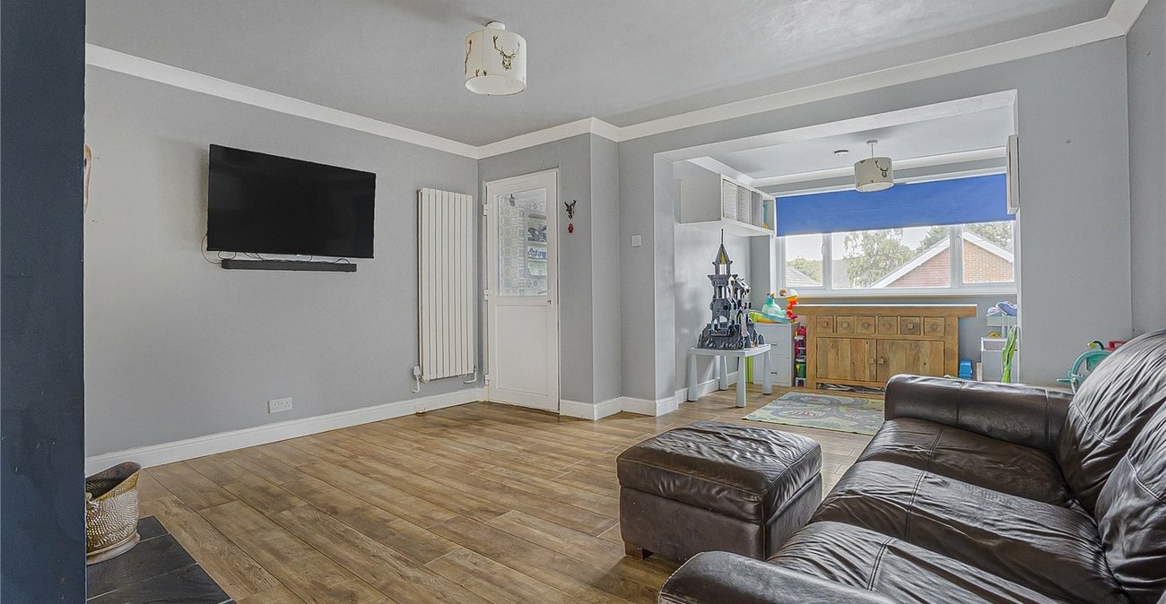 4 bedroom house for sale in Hextable | Robinson Jackson