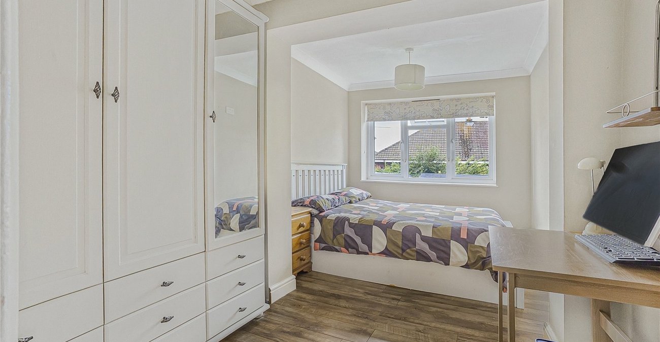 4 bedroom house for sale in Hextable | Robinson Jackson