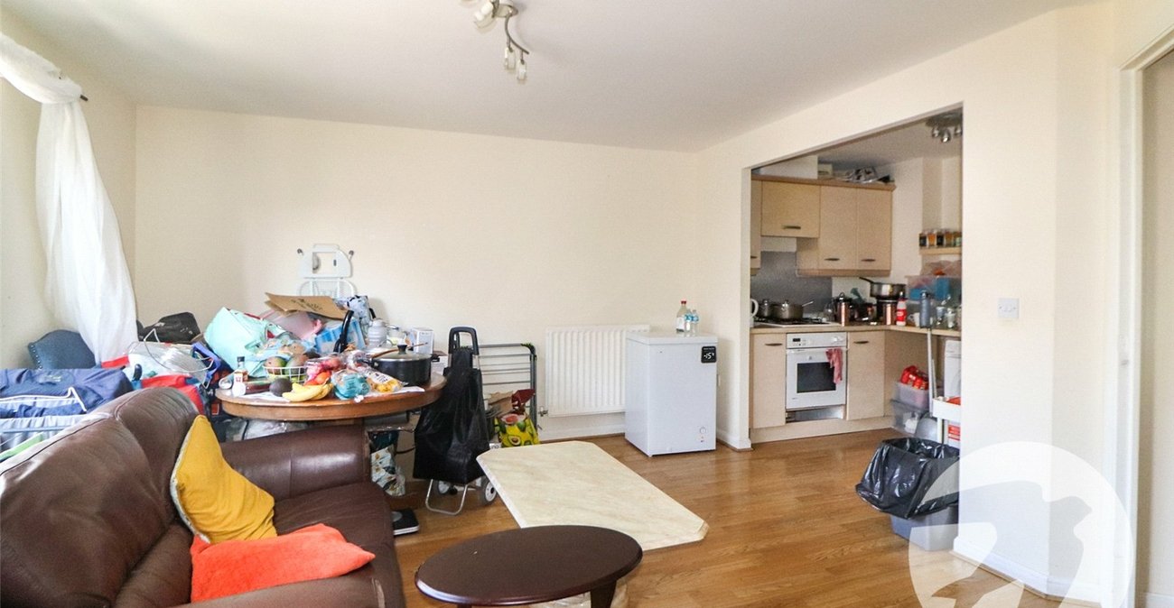 2 bedroom property for sale in Erith | Robinson Jackson