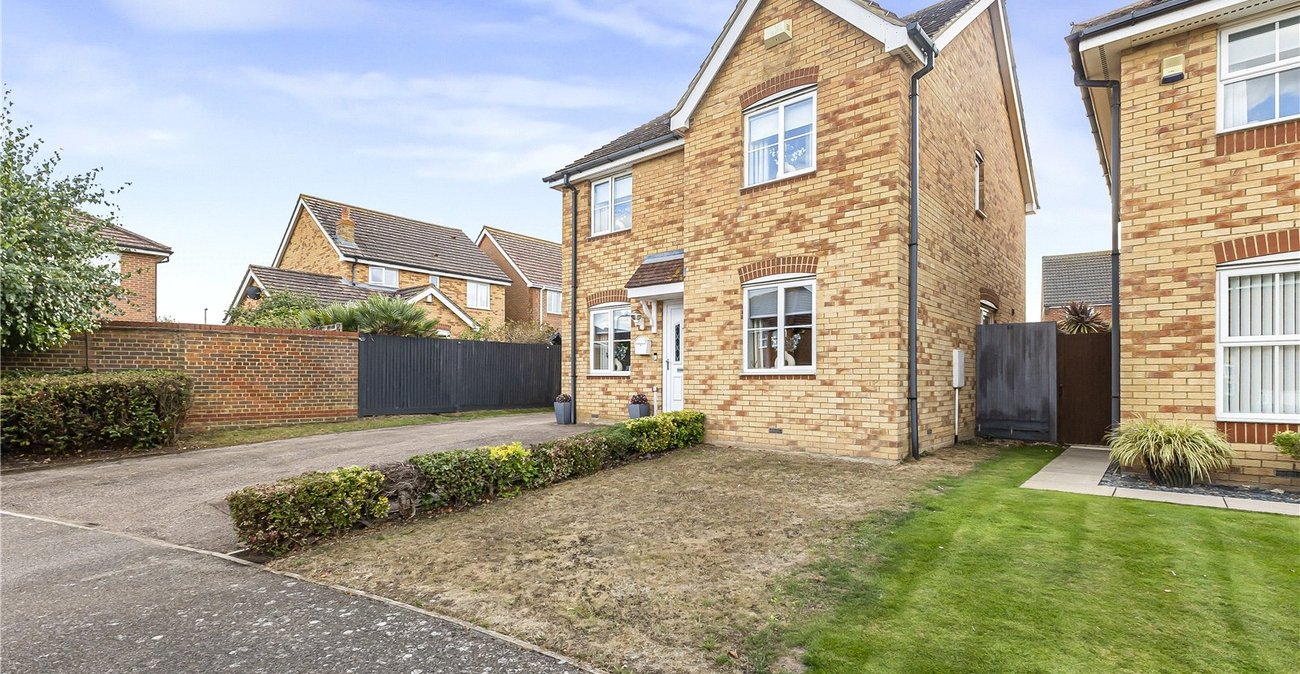 4 bedroom house for sale in High Halstow | Robinson Michael & Jackson