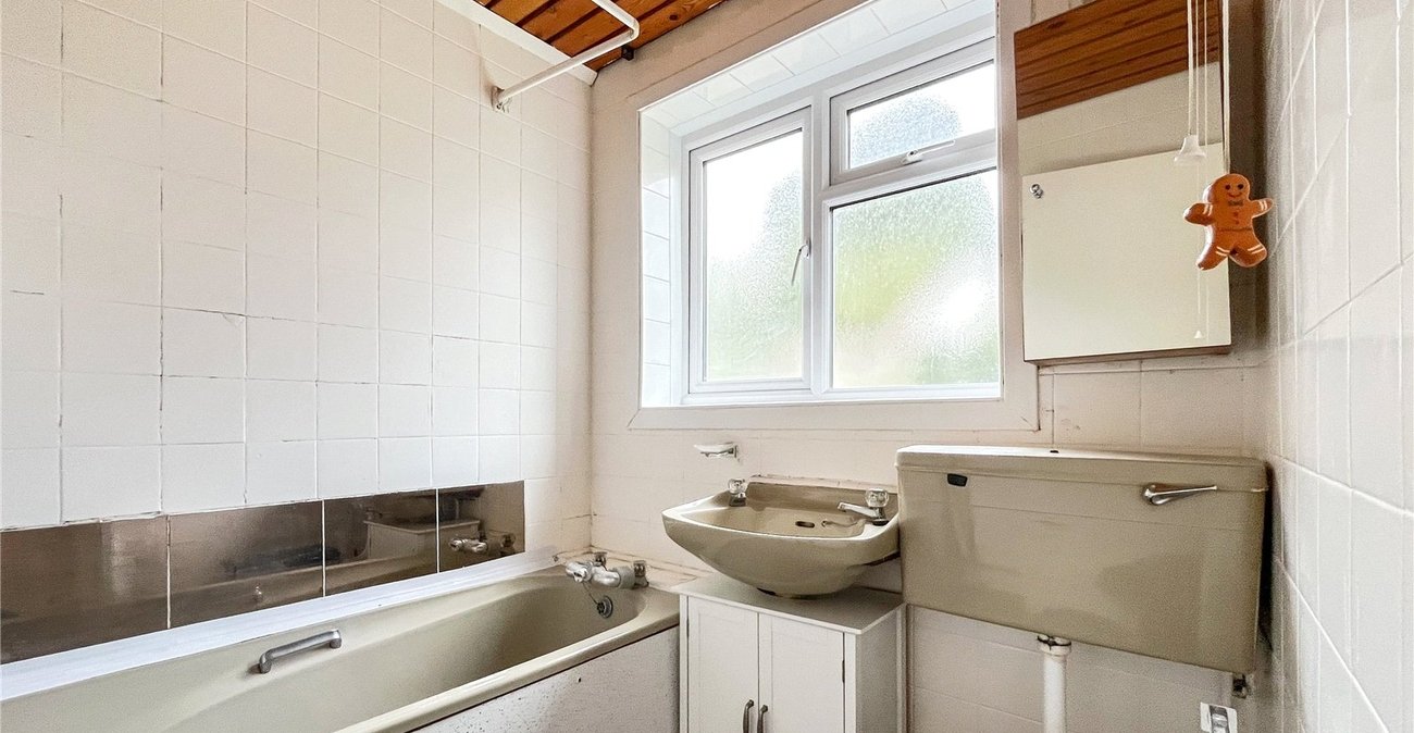 2 bedroom house for sale in Davis Estate | Robinson Michael & Jackson
