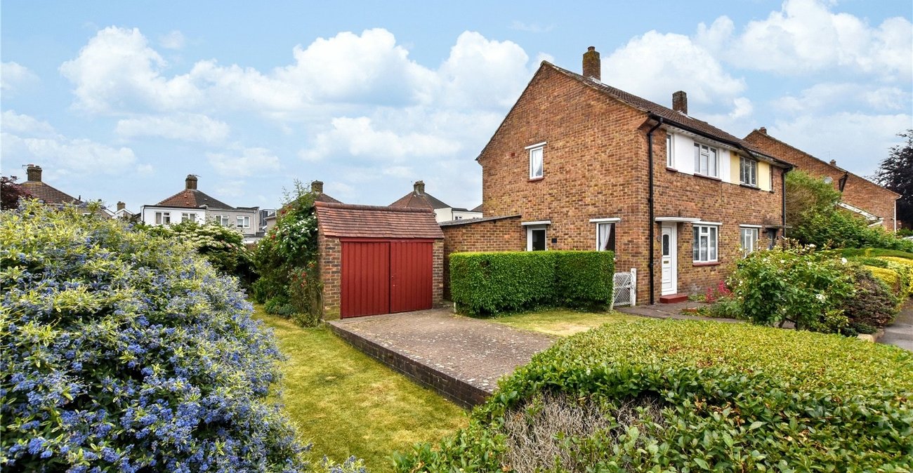 2 bedroom house for sale in Bexleyheath | Robinson Jackson