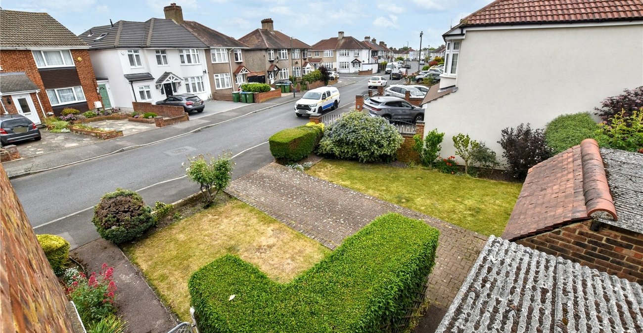 2 bedroom house for sale in Bexleyheath | Robinson Jackson