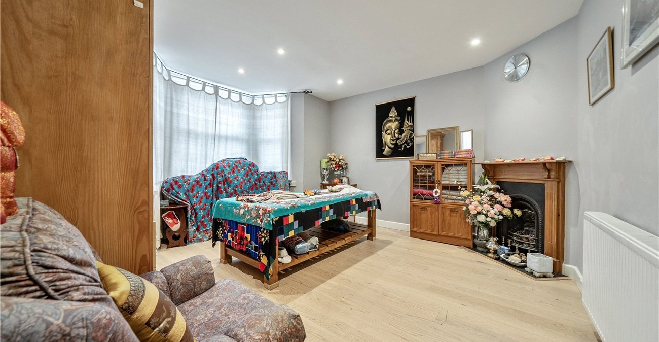 2 bedroom property for sale in College Road | Robinson Jackson