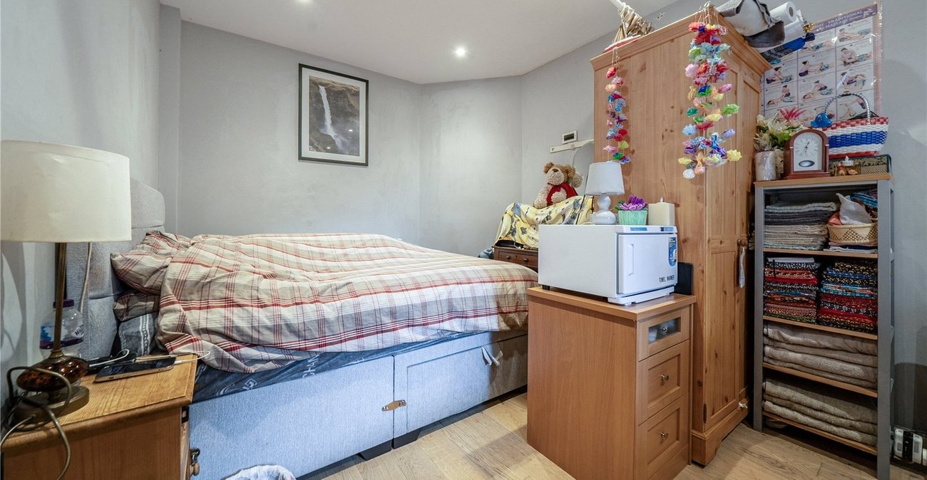 2 bedroom property for sale in College Road | Robinson Jackson