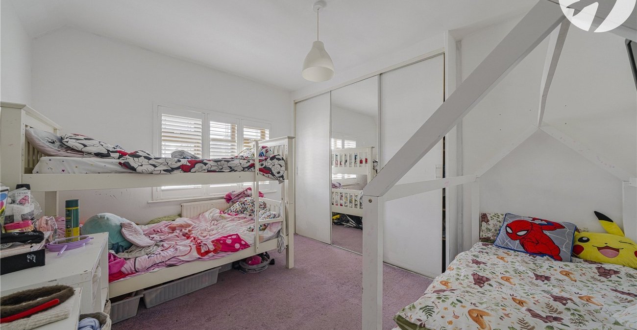 3 bedroom house for sale in Crayford | Robinson Jackson