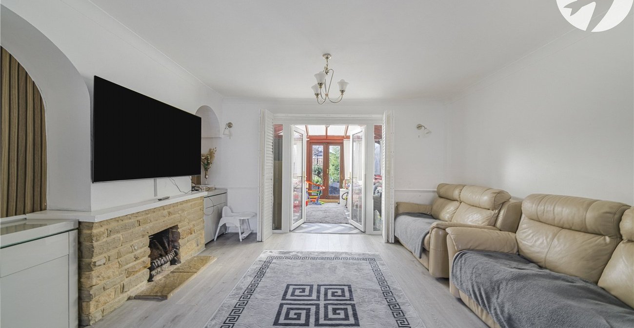 3 bedroom house for sale in Crayford | Robinson Jackson