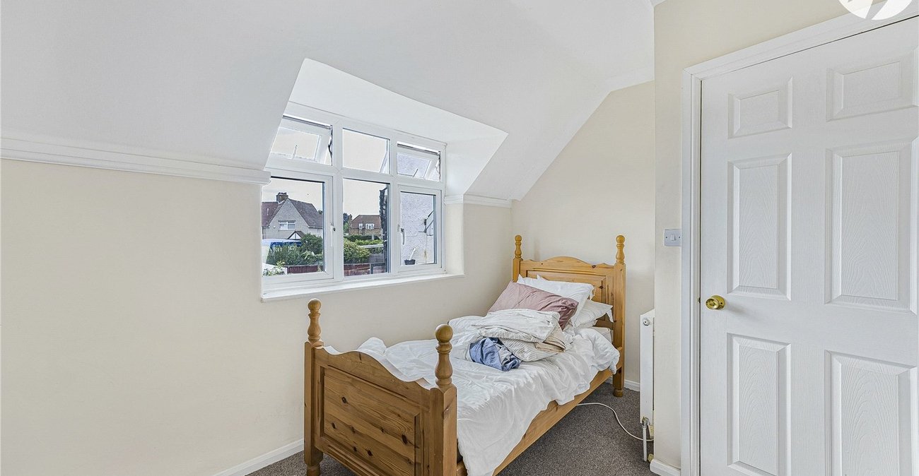 3 bedroom house for sale in Crayford | Robinson Jackson