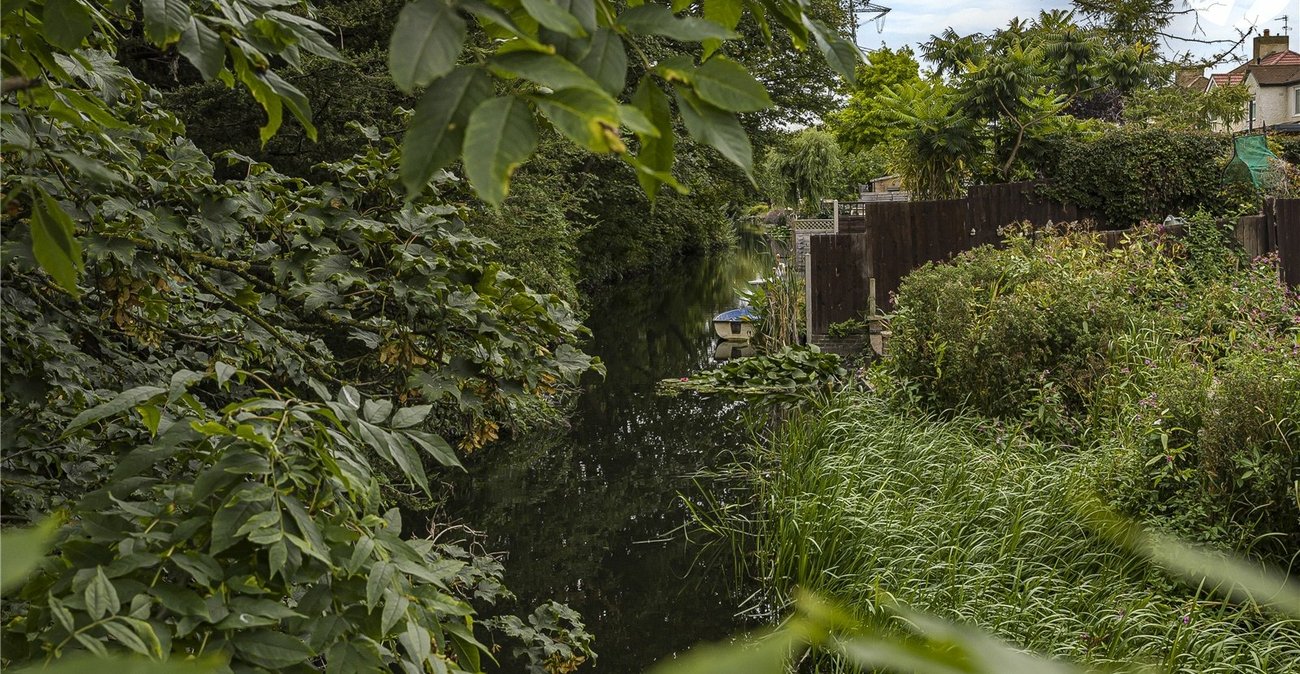 3 bedroom house for sale in Crayford | Robinson Jackson