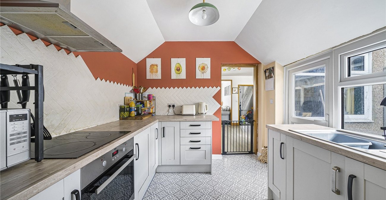 3 bedroom house for sale in Crayford | Robinson Jackson
