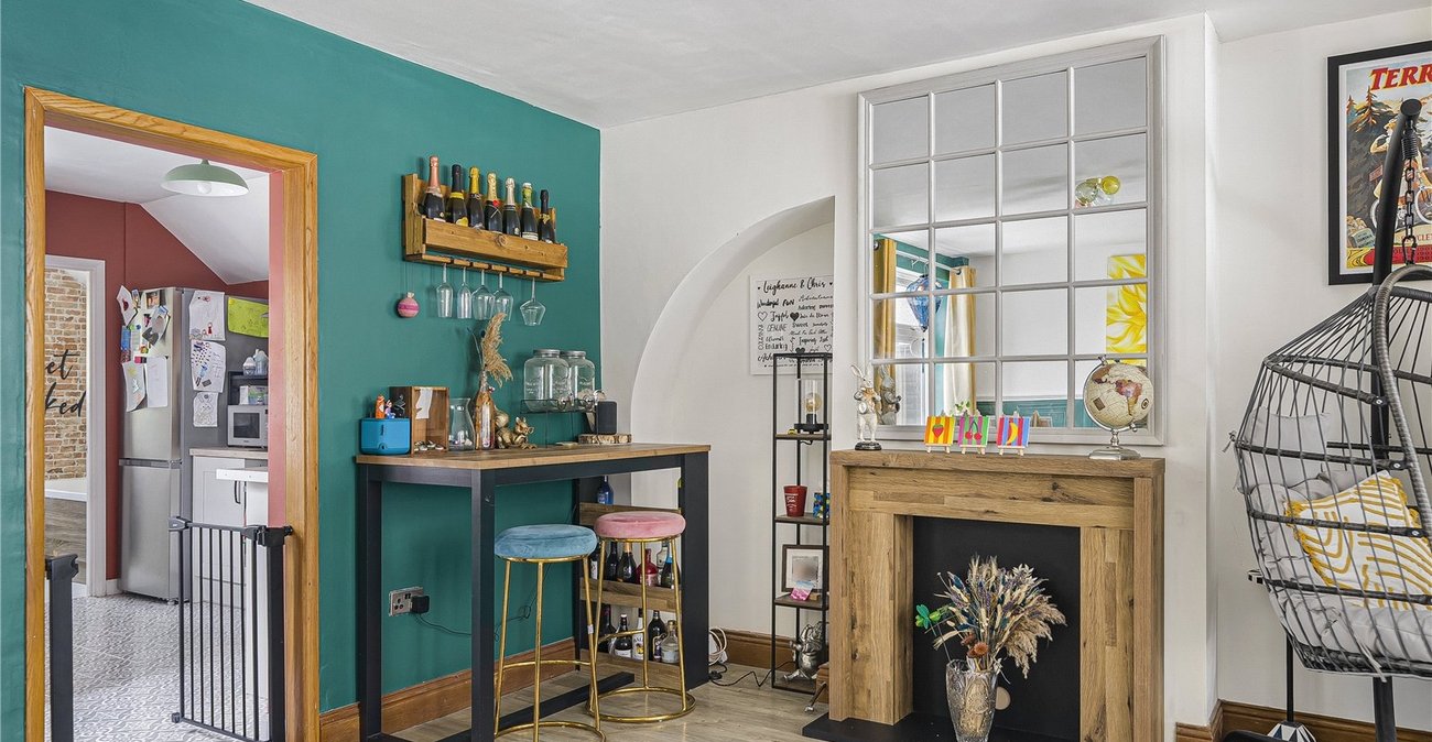 3 bedroom house for sale in Crayford | Robinson Jackson