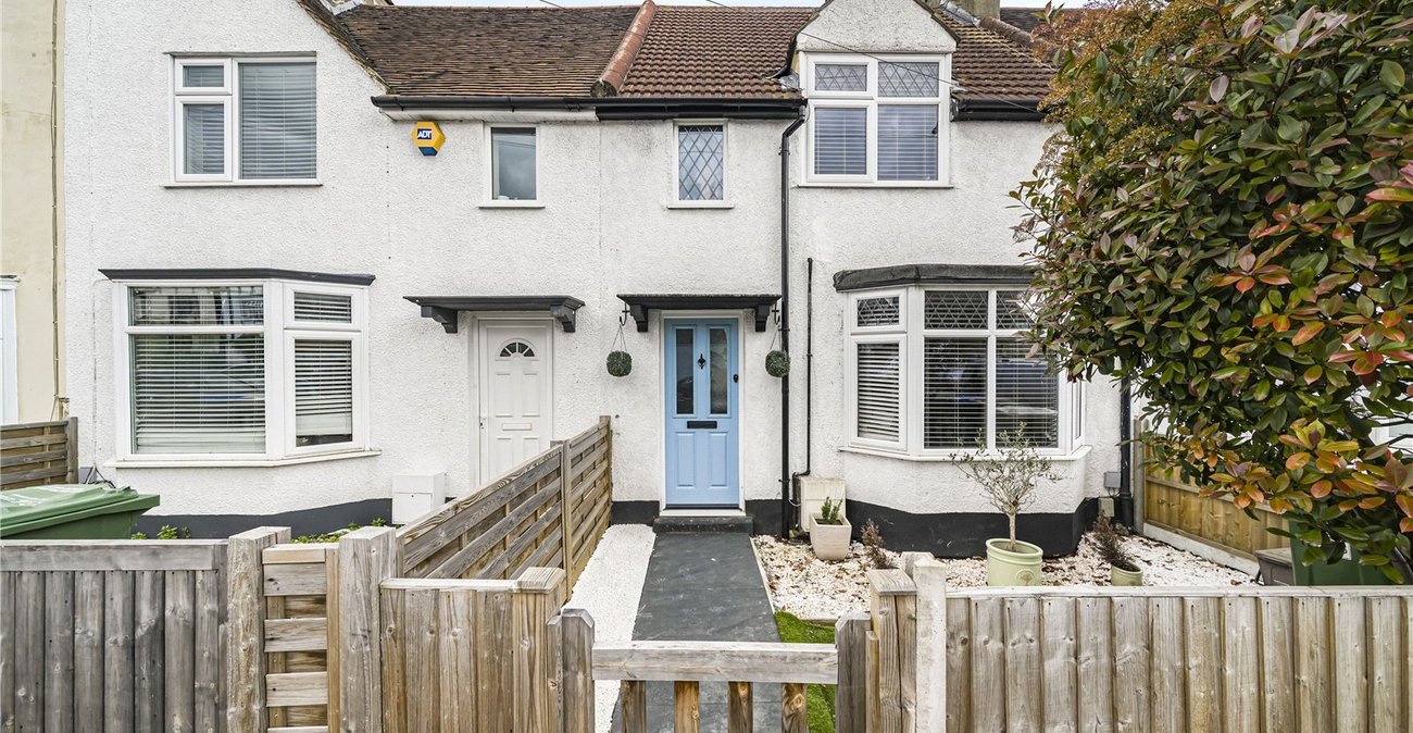 3 bedroom house for sale in Crayford | Robinson Jackson