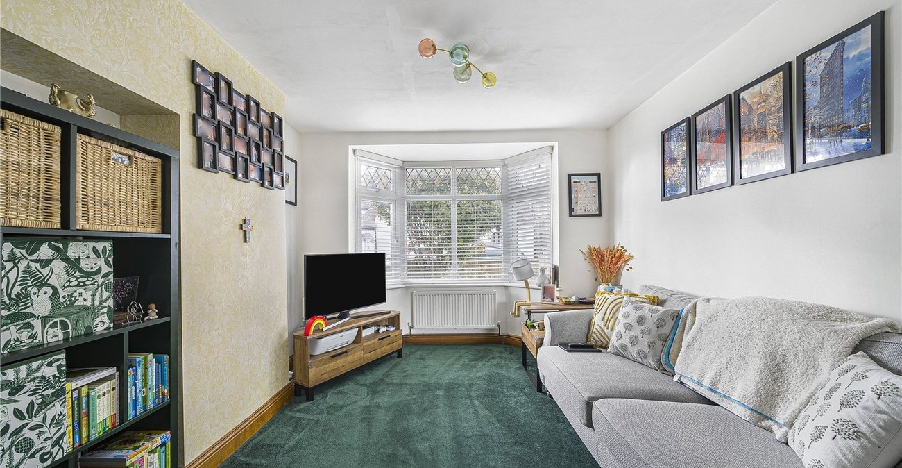 3 bedroom house for sale in Crayford | Robinson Jackson