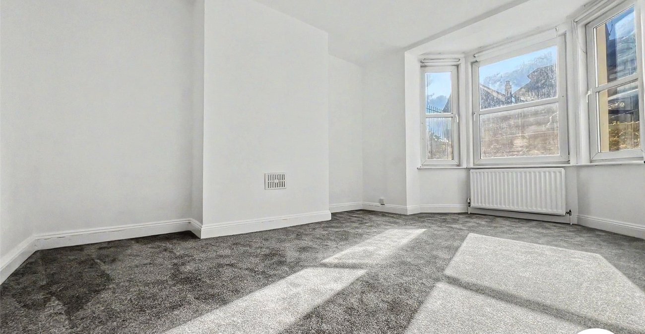 7 bedroom house for sale in Chatham | Robinson Michael & Jackson