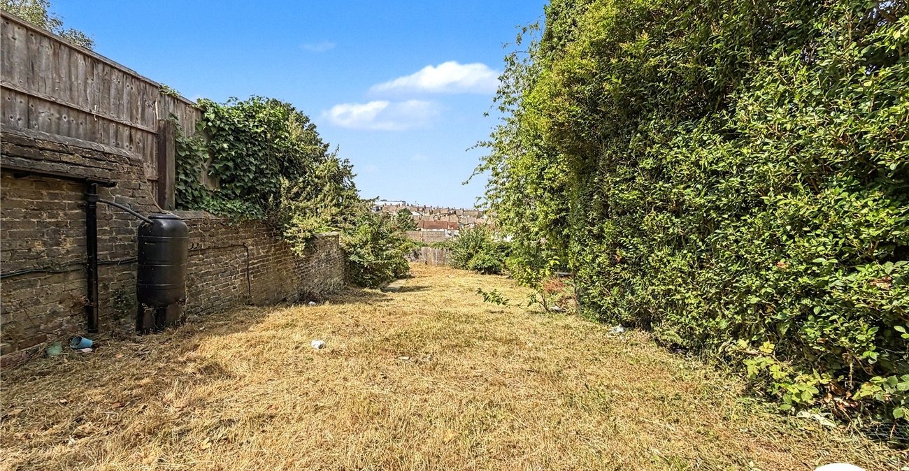 7 bedroom house for sale in Chatham | Robinson Michael & Jackson