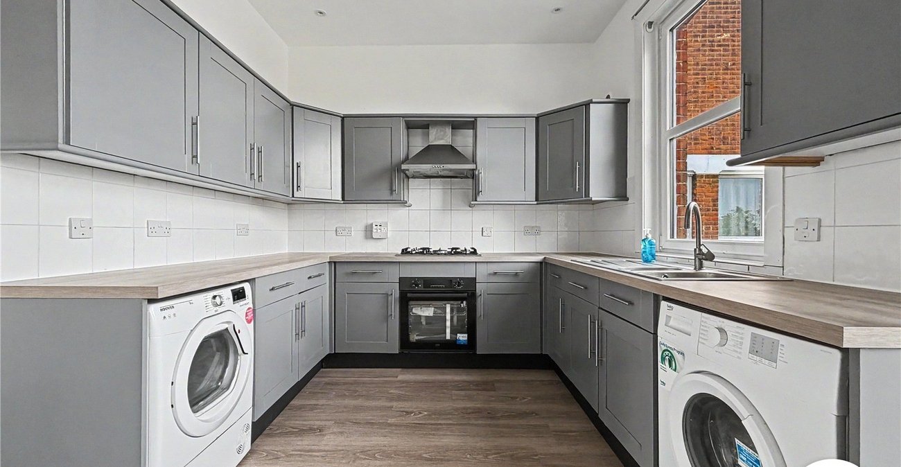 7 bedroom house for sale in Chatham | Robinson Michael & Jackson