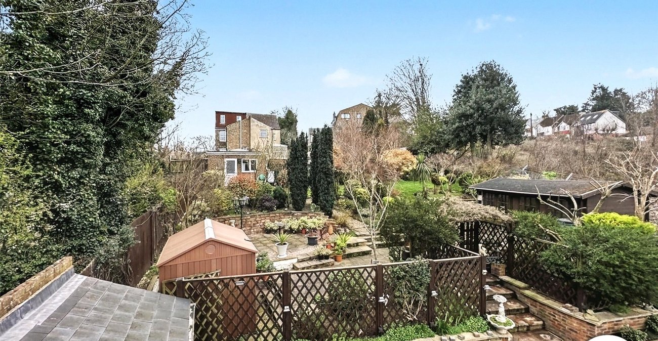 5 bedroom house for sale in Chatham | Robinson Michael & Jackson