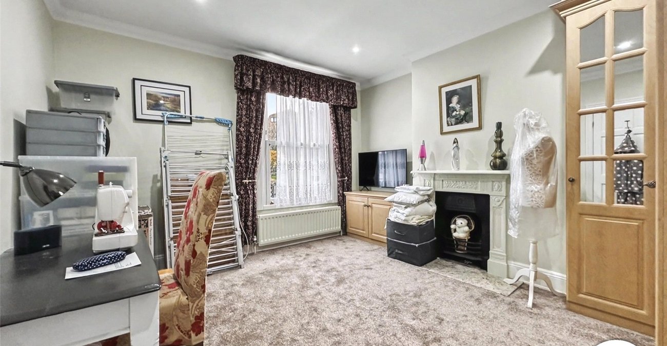 5 bedroom house for sale in Chatham | Robinson Michael & Jackson