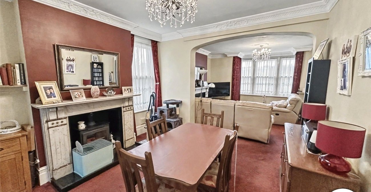 5 bedroom house for sale in Chatham | Robinson Michael & Jackson