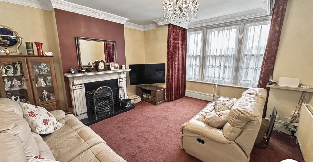 5 bedroom house for sale in Chatham | Robinson Michael & Jackson