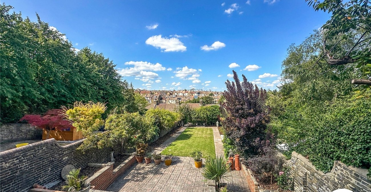 5 bedroom house for sale in Chatham | Robinson Michael & Jackson