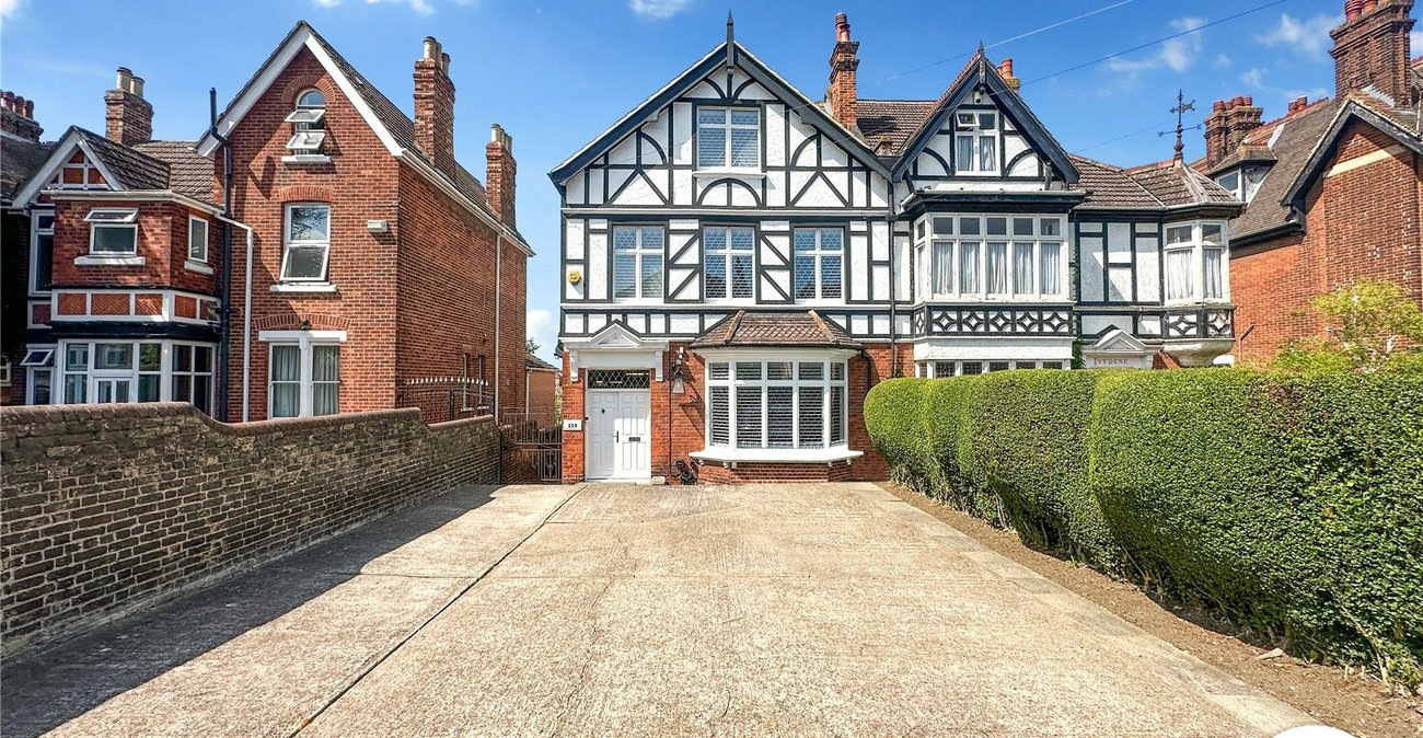 5 bedroom house for sale in Chatham | Robinson Michael & Jackson