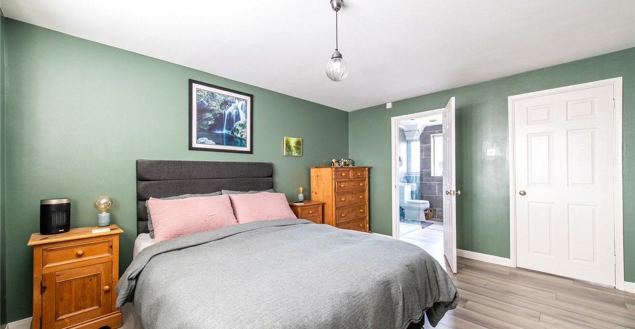 4 bedroom house for sale in Lenham | Robinson Michael & Jackson