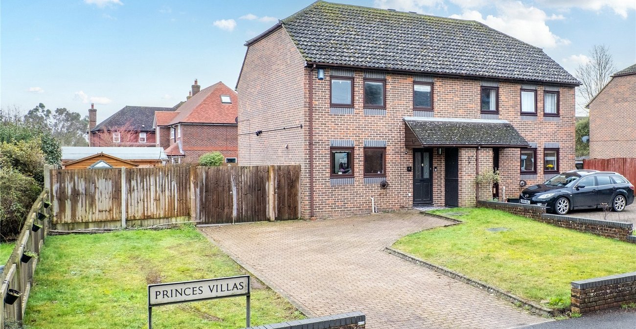 3 bedroom house for sale in Marden | Robinson Michael & Jackson