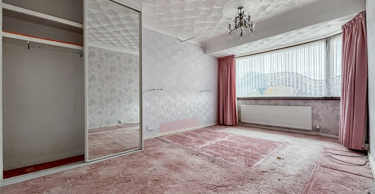 3 bedroom house for sale in Rainham | Robinson Michael & Jackson