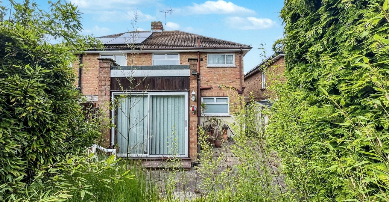 3 bedroom house for sale in Rainham | Robinson Michael & Jackson