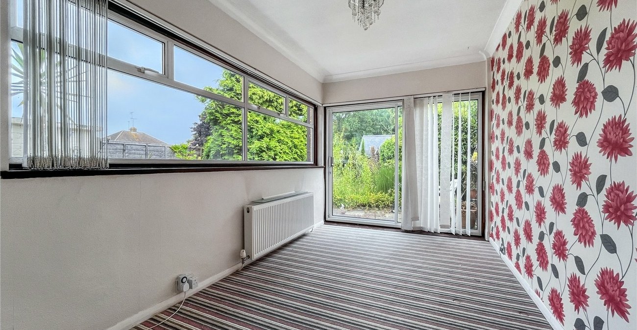 3 bedroom house for sale in Rainham | Robinson Michael & Jackson