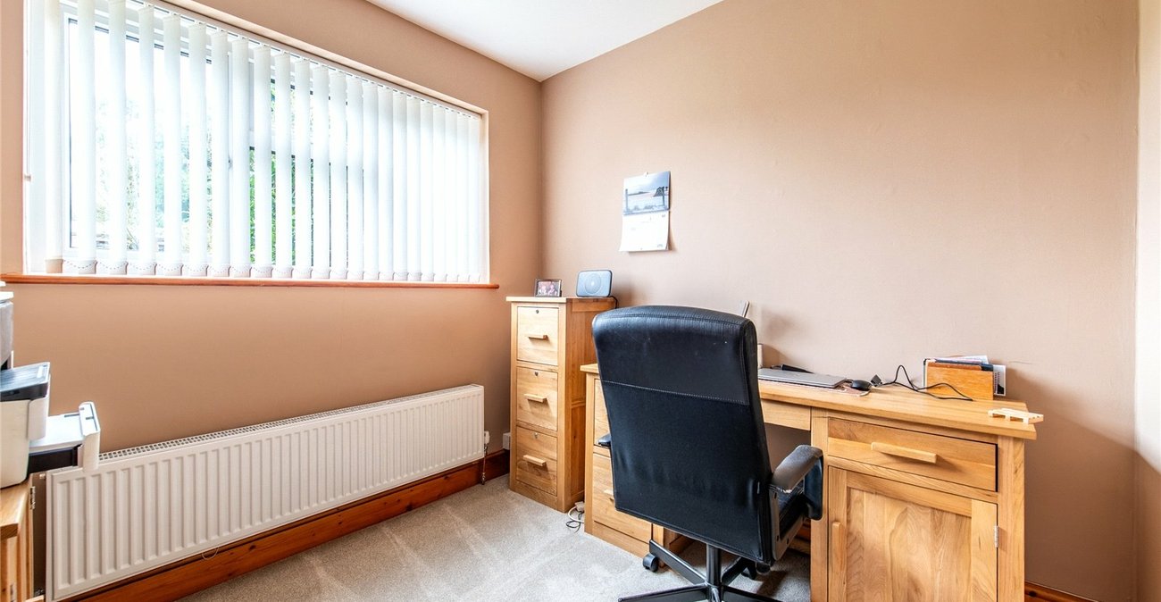 4 bedroom house for sale in Rainham | Robinson Michael & Jackson