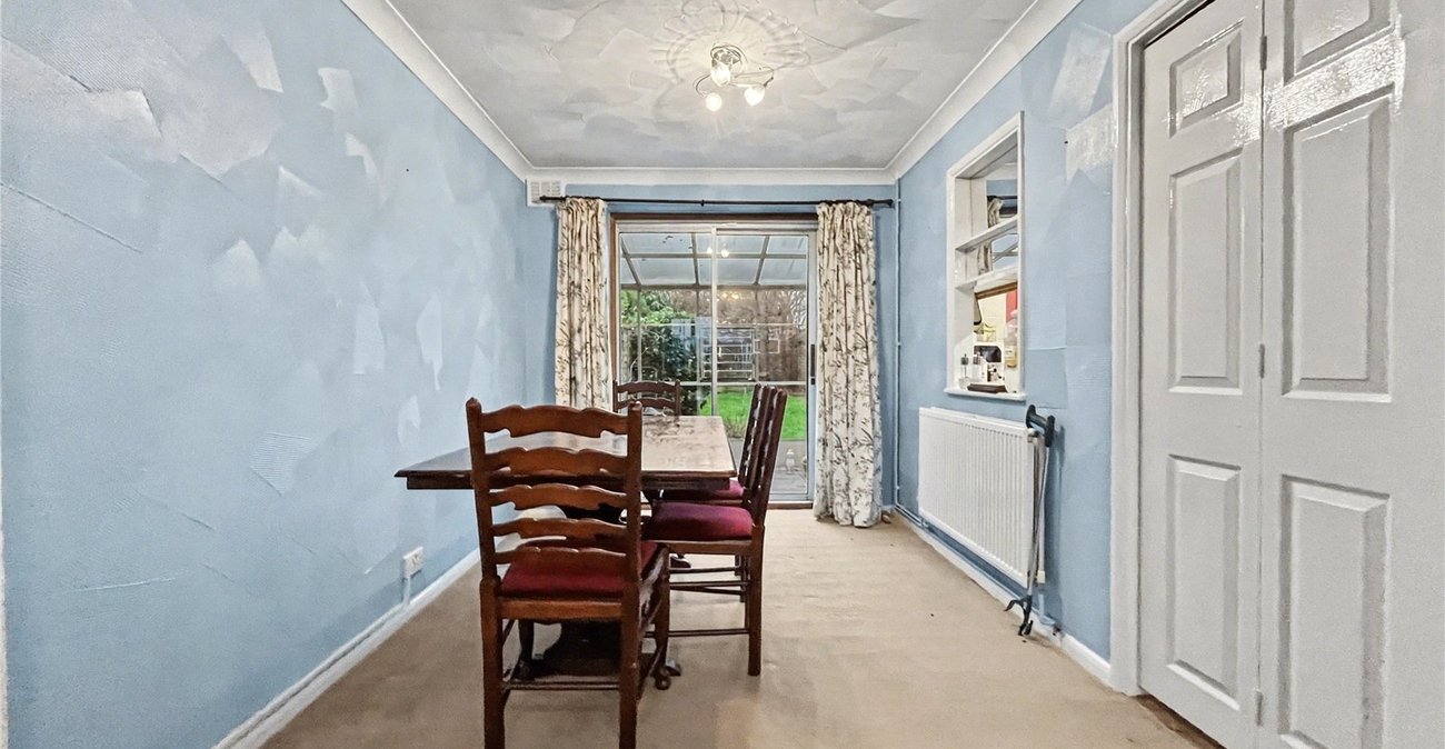 3 bedroom house for sale in Rainham | Robinson Michael & Jackson