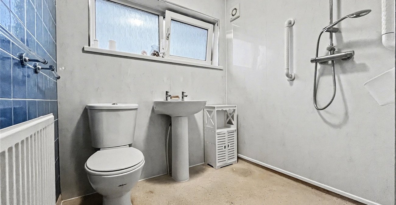 3 bedroom house for sale in Rainham | Robinson Michael & Jackson