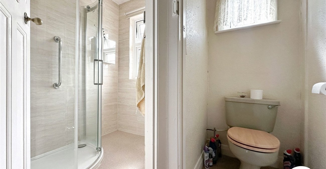 4 bedroom house for sale in Rochester | Robinson Michael & Jackson