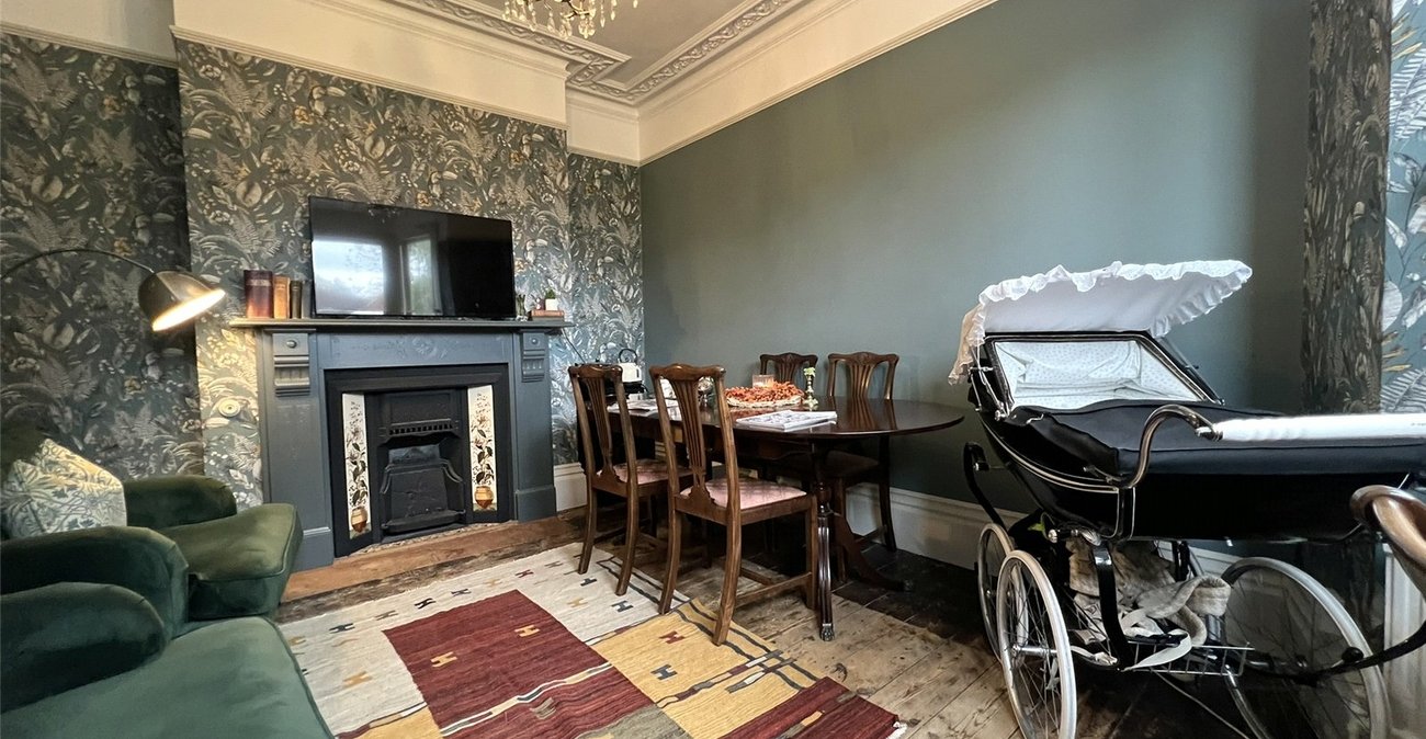 5 bedroom house for sale in Rochester | Robinson Michael & Jackson