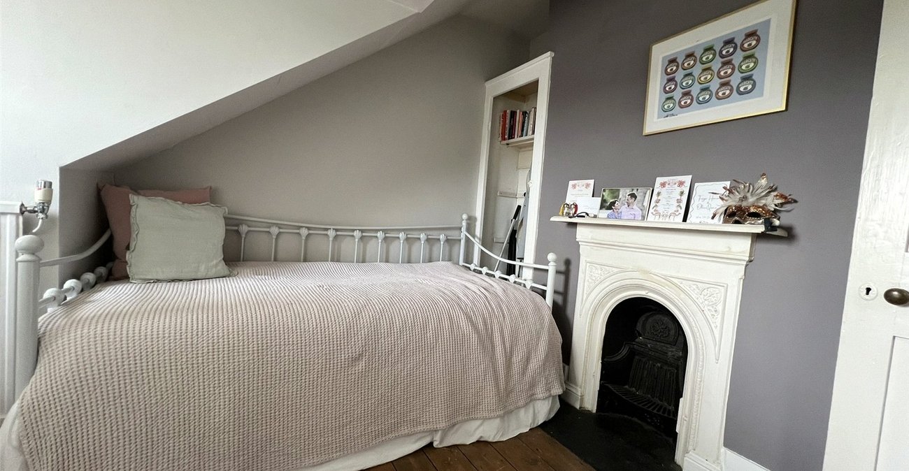 5 bedroom house for sale in Rochester | Robinson Michael & Jackson