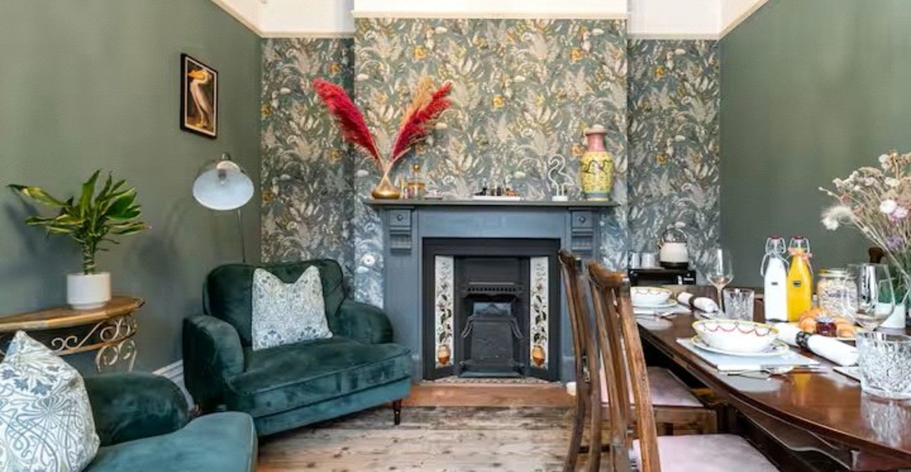 5 bedroom house for sale in Rochester | Robinson Michael & Jackson