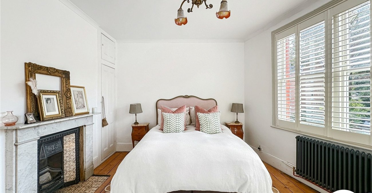 5 bedroom house for sale in Rochester | Robinson Michael & Jackson