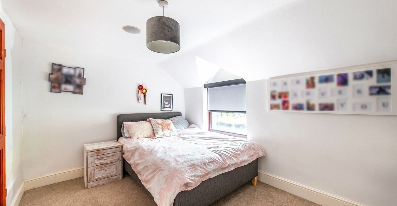 5 bedroom house for sale in Rochester | Robinson Michael & Jackson