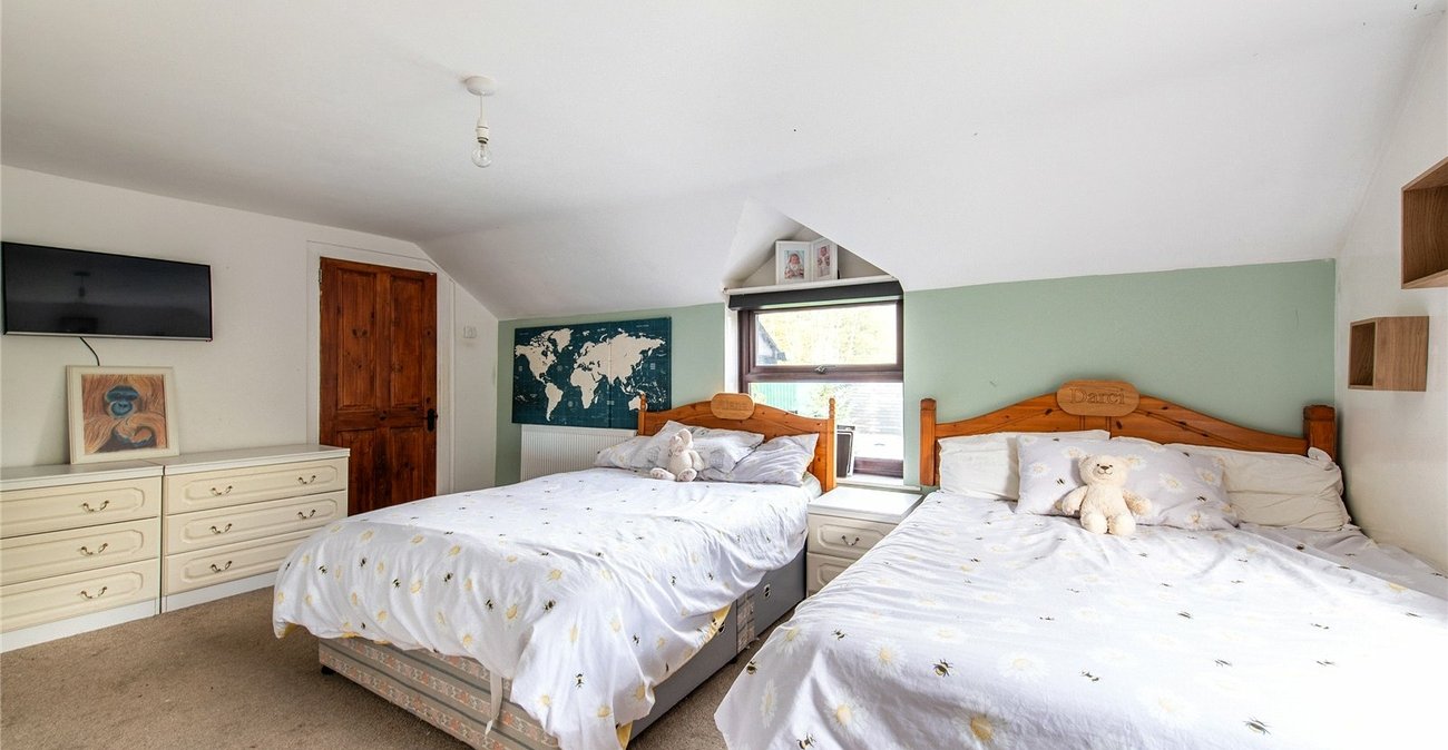 5 bedroom house for sale in Rochester | Robinson Michael & Jackson