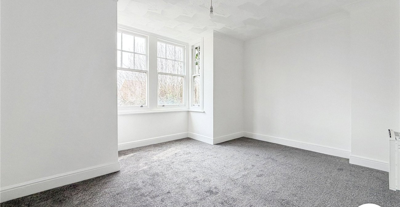 2 bedroom property for sale in Rochester | Robinson Michael & Jackson